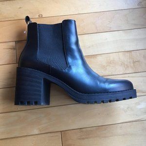 H&M platform boots 8.5